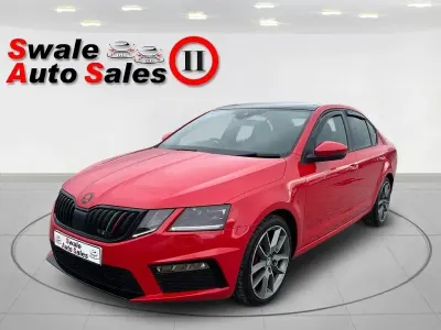 Begagnad Skoda Octavia vRS 184 HK (135 kW) 2017 Röd Halvkombi