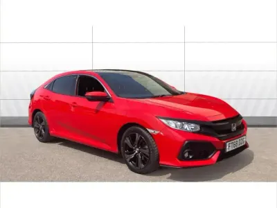 Used Honda Civic EX 127 HP (93 kW) 2019 Red Hatchback