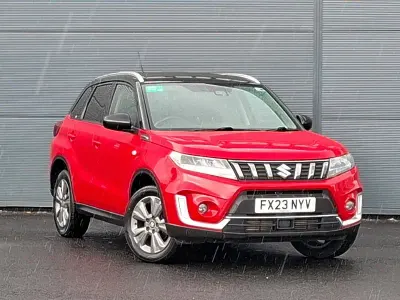 Używany Suzuki Vitara SZ-T 129 KM (94 kW) 2023 Czerwony SUV