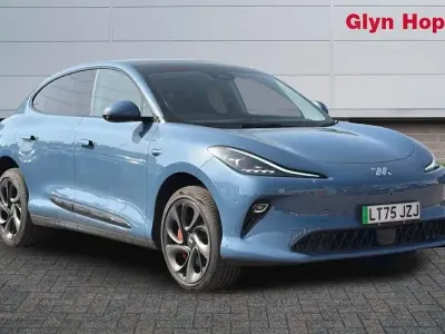 New MG IM6 553 kW (752 HP) 2025 Blue SUV