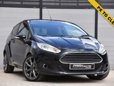 Usado Ford Fiesta ST-Line 125 HP (91 kW) 2017 Preto Citadino