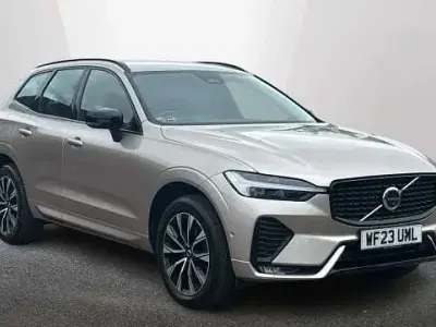 Used Volvo XC60 Plus 194 HP (142 kW) 2023 Gold SUV