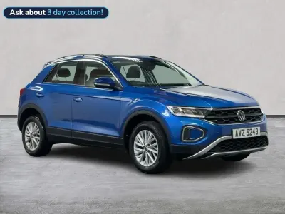 Used VW T-Roc Life 110 HP (80 kW) 2023 Blue SUV
