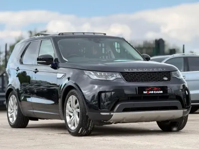 Usado Land Rover Discovery 5 HSE 240 HP (176 kW) 2018 Preto SUV