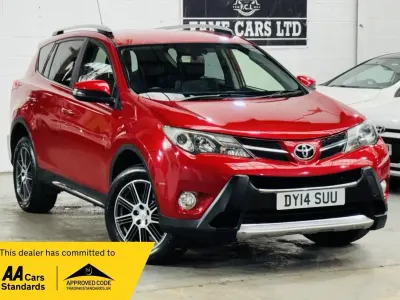 Begagnad Toyota RAV4 150 HK (110 kW) 2014 Röd SUV