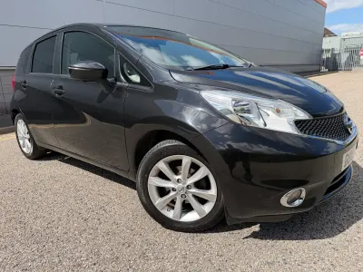 Used Nissan Note Tekna 90 HP (66 kW) 2015 Black Hatchback