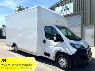 Used Peugeot Boxer S 140 HP (102 kW) 2023 White Van