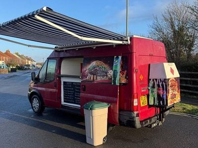 Used Ford Transit 85 HP (62 kW) 2007 Red Van