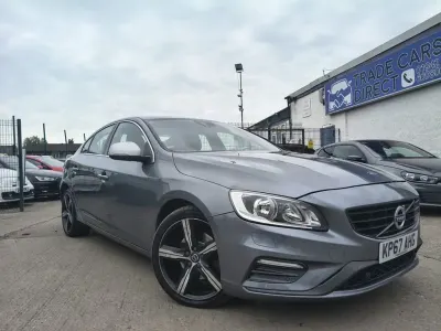 Usado Volvo S60 R-Design 2017 Gris Berlina