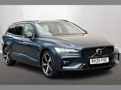 Used Volvo V60 Plus 194 HP (142 kW) 2025 Blue Estate