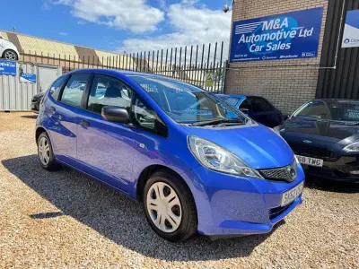 Used Honda Jazz S 90 HP (66 kW) 2012 Blue Hatchback