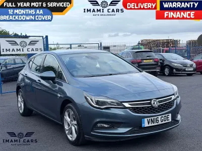 Used Vauxhall Astra SRi 2016 Blue Hatchback