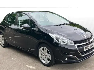 Usado Peugeot 208 Active 82 HP (60 kW) 2018 Preto Citadino