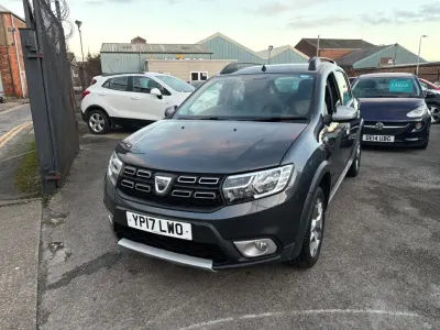 Used Dacia Sandero Lauréate 90 HP (66 kW) 2017 Grey Hatchback