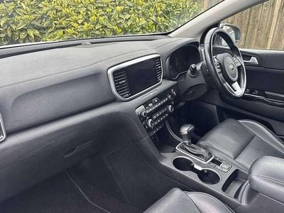 Used Kia Sportage 136 HP (100 kW) 2021 White SUV