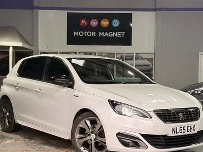 Używany Peugeot 308 GT-line 120 KM (88 kW) 2015 Biały Hatchback