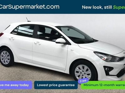 Used Kia Rio 84 HP (61 kW) 2022 White Hatchback