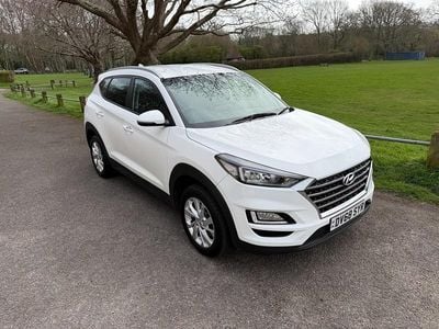 Used Hyundai Tucson SE 132 HP (97 kW) 2018 White SUV