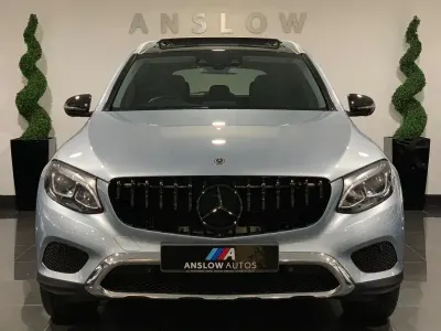 Usado Mercedes GLC220 Premium 2017 Prateado SUV