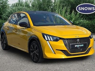 Used Peugeot 208 GT 102 HP (75 kW) 2023 Yellow Hatchback