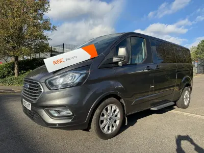 Used Ford Tourneo Custom Titanium 130 HP (95 kW) 2020 Grey Van