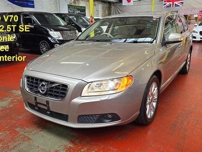 Gold Used 2025 Volvo V70 SE Estate | £9,895 (Fair price)