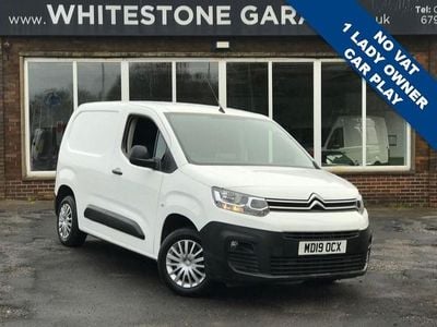 Used Citroën Berlingo 75 HP (55 kW) 2019 White MPV