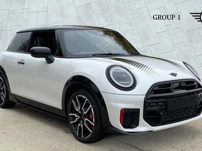 Used Mini John Cooper Works Hatch 228 HP (167 kW) 2025 White Hatchback