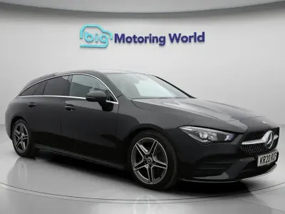 Usado Mercedes CLA180 Shooting Brake AMG line 136 HP (100 kW) 2020 Preto Carrinha