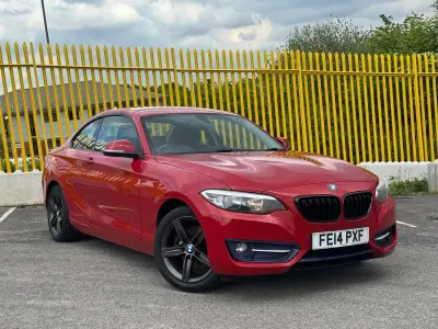 Used BMW 220 Sport Line 2014 Red Coupe