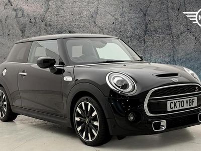 Usado Mini Cooper S Exclusive 189 HP (139 kW) 2020 Preto Citadino