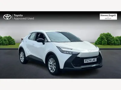 Used Toyota C-HR 2024 White SUV
