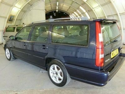 Used Volvo V70 2000 Estate