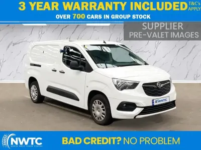 Used Vauxhall Combo Sportive 100 HP (73 kW) 2022 White MPV