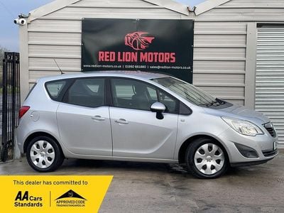 Used Vauxhall Meriva 100 HP (73 kW) 2011 Silver MPV
