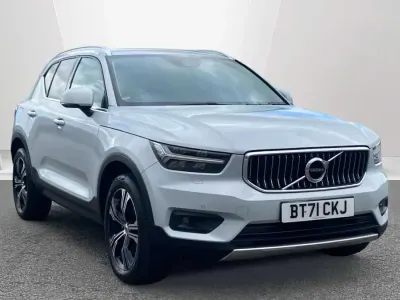 Used Volvo XC40 Inscription 262 HP (192 kW) 2021 Silver SUV
