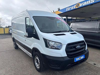 Usado Ford Transit 130 HP (95 kW) 2023 Branco Van