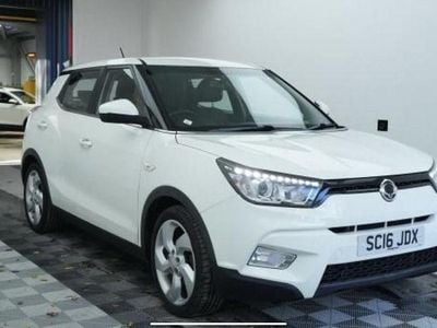 White Used 2016 Ssangyong (KGM) Tivoli SUV | £6,995 (Fair price)