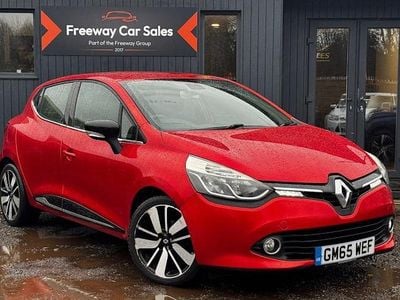 Used Renault Clio IV Dynamique 90 HP (66 kW) 2016 Red Hatchback