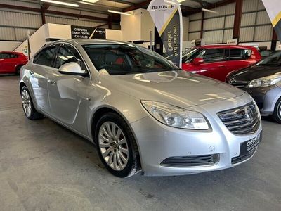 used Vauxhall Insignia Country Tourer 2.0 CDTI SE NAV ECOFLEX SPEC-SH-SILVER-GREAT MPG RETRUN-PERFE FAMILY CAR-