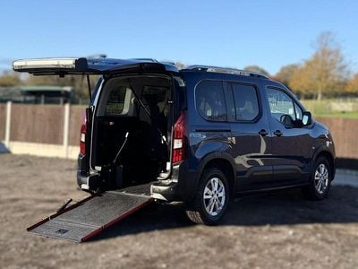 Blue Used 2021 Peugeot Rifter Allure Premium MPV | £14,490 (Good price)