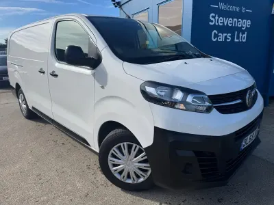 Used Vauxhall Vivaro Edition 100 HP (73 kW) 2020 White MPV
