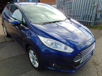 Used Ford Fiesta Zetec 82 HP (60 kW) 2016 Blue Hatchback