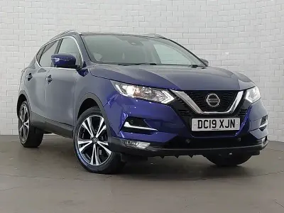 Used Nissan Qashqai N-Connecta 140 HP (102 kW) 2019 Blue SUV