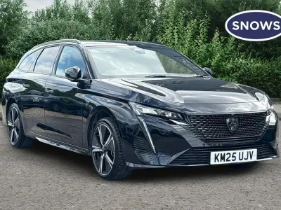 Used Peugeot 308 GT 136 HP (100 kW) 2025 Nera black