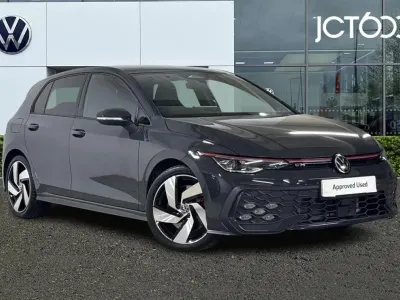 Second-hand VW Golf VIII GTI 265 CP (194 kW) 2025 Gri Hatchback