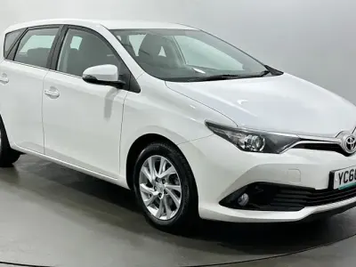 Used Toyota Auris