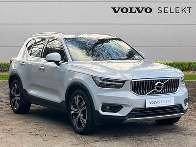 Usado Volvo XC40 Inscription 194 CV (142 kW) 2020 Plateado SUV