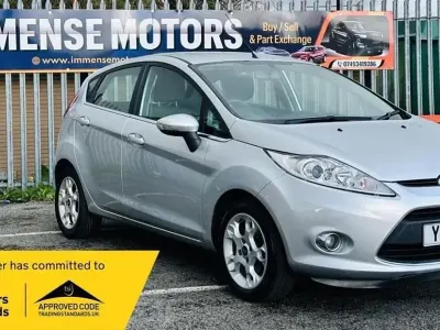 Used Ford Fiesta Zetec 70 HP (51 kW) 2011