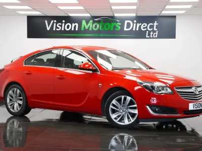Used Vauxhall Insignia Elite 170 HP (125 kW) 2014 Red Hatchback